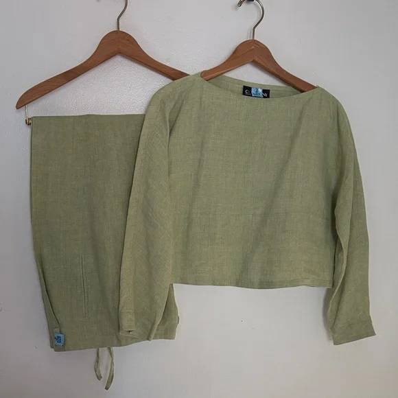 Ellen Tracy Olive Linen Top and pants set - Picture 1 of 15